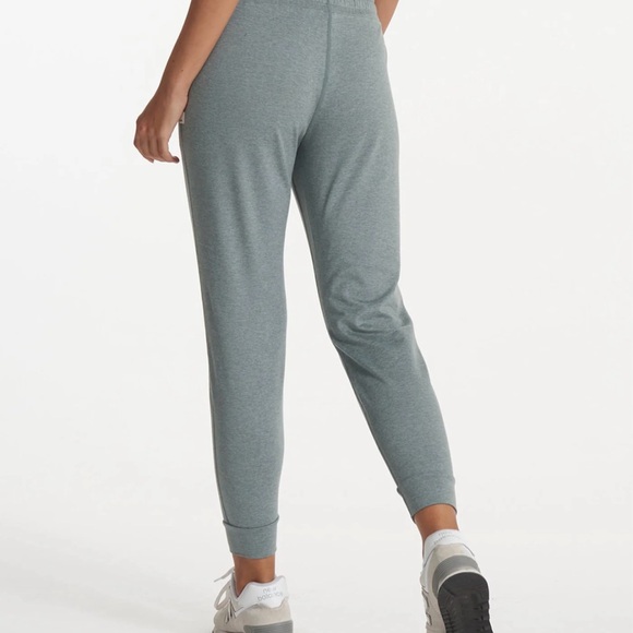 Vuori Performance Jogger - Picture 3 of 6